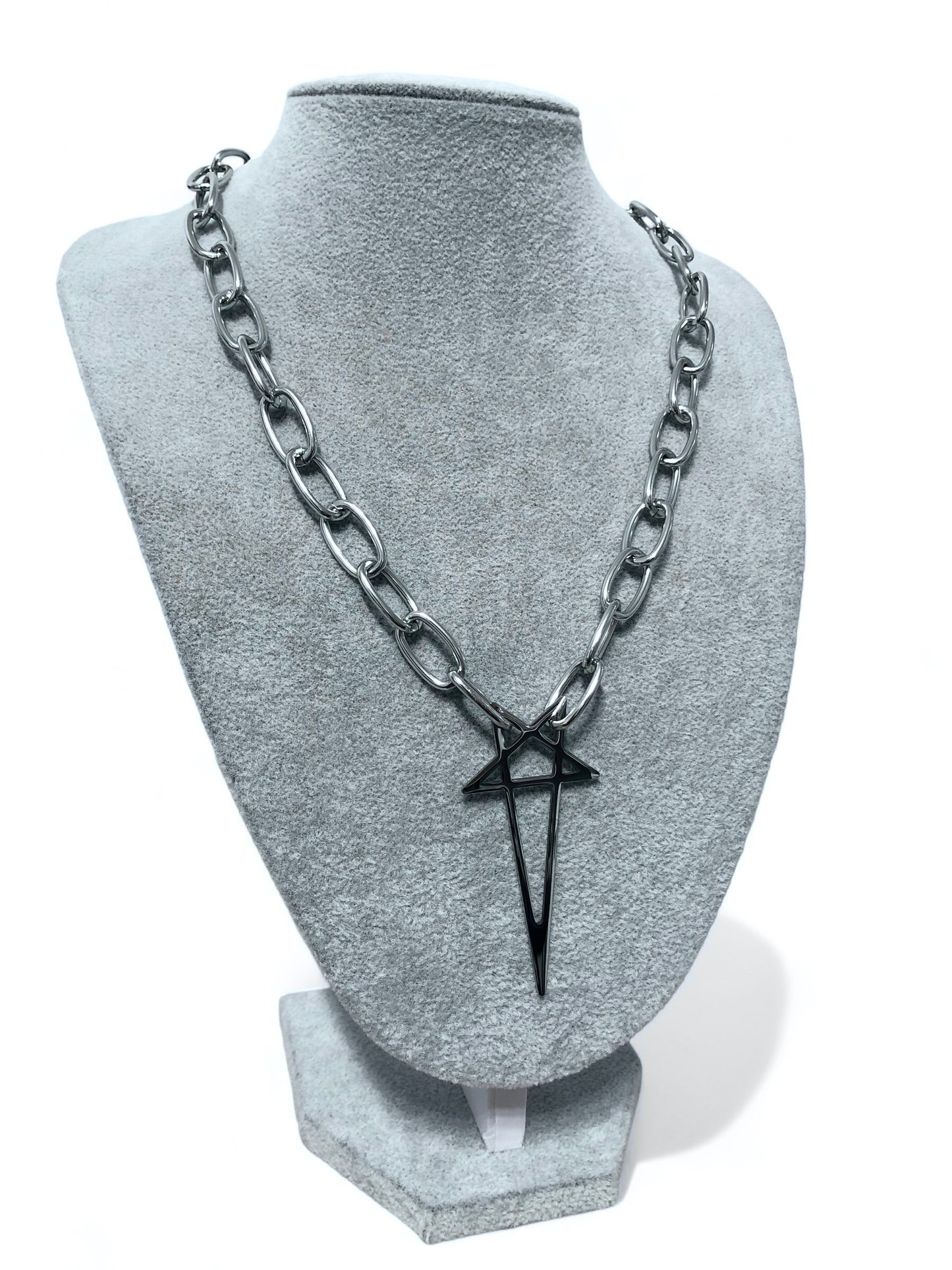 PUNKLRY SMALL PENTAGRAM CHAIN