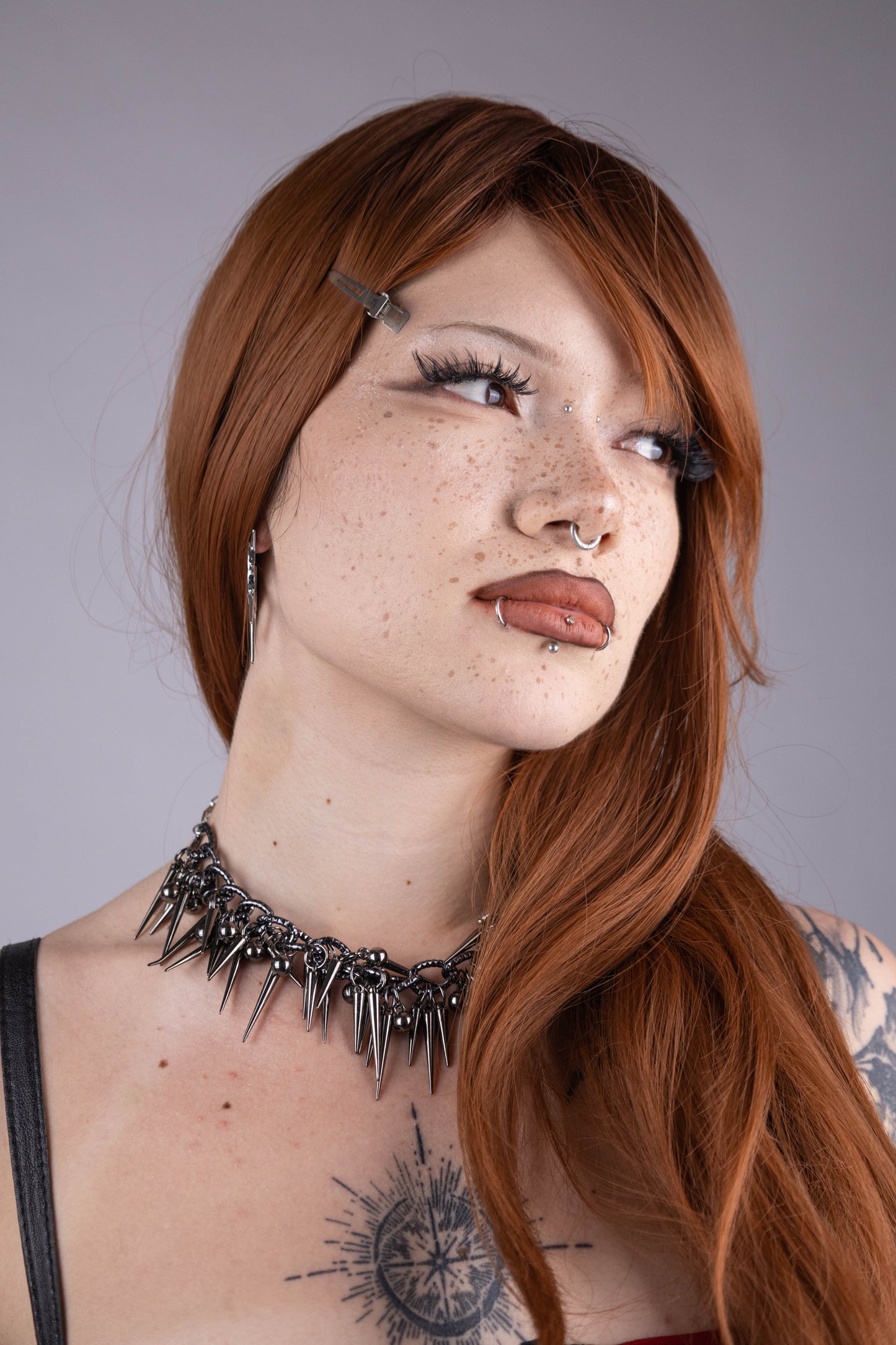 STEEL THORN NECKLACE
