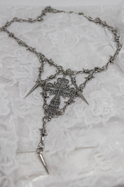 SACRED WIRE RELIC NECKLACE