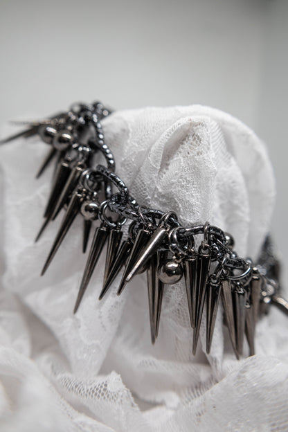 STEEL THORN NECKLACE