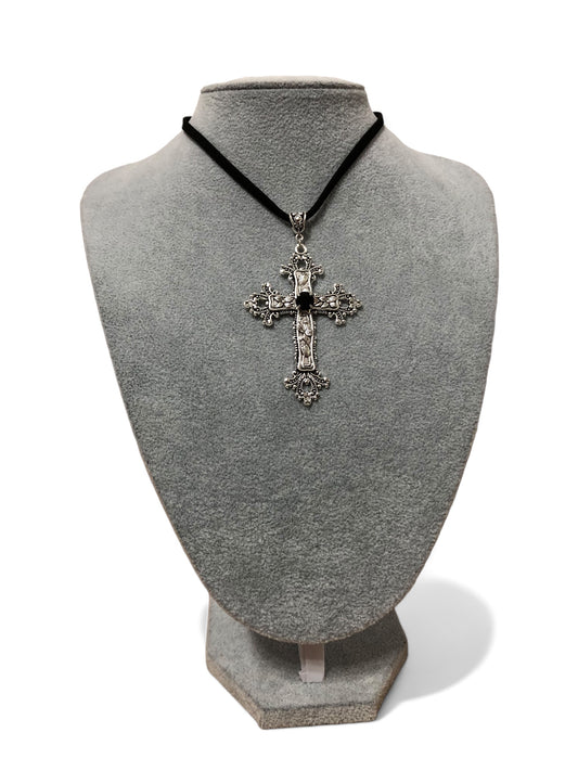 PUNKLRY GOTH CROSS NECKLACE